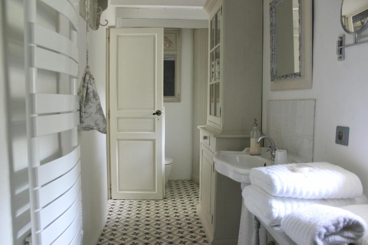 Mas De Rique Hotell Saint-Étienne-du-Grès Exteriör bild